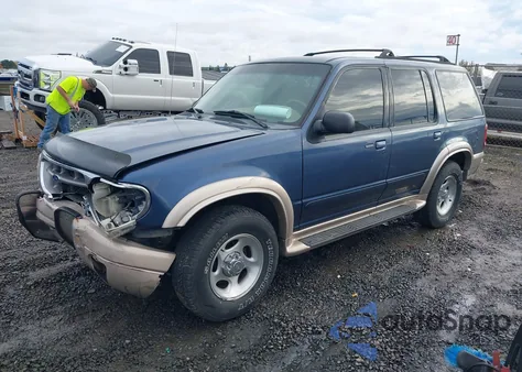 2000 Ford Explorer Eddie Bauer z USA, uszkodzony, nr VIN 1FMDU74E4YZC03951
